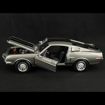 Ford Mustang GT-500KR 1968 1:18