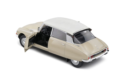 Citroen D Special 1:18