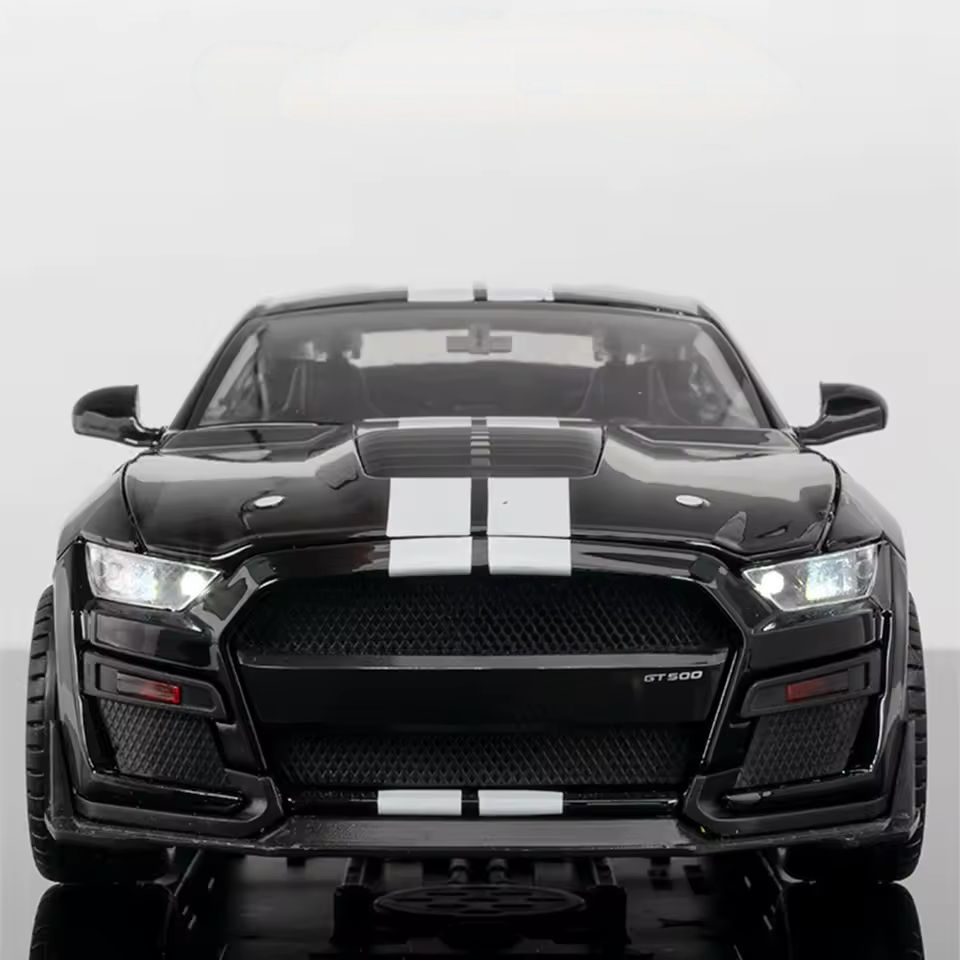Ford Mustang GT500 1:18