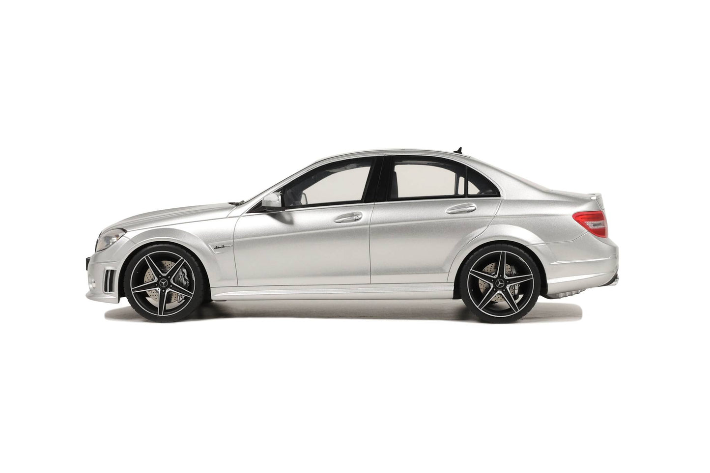 Mercedes C63 AMG 1:18