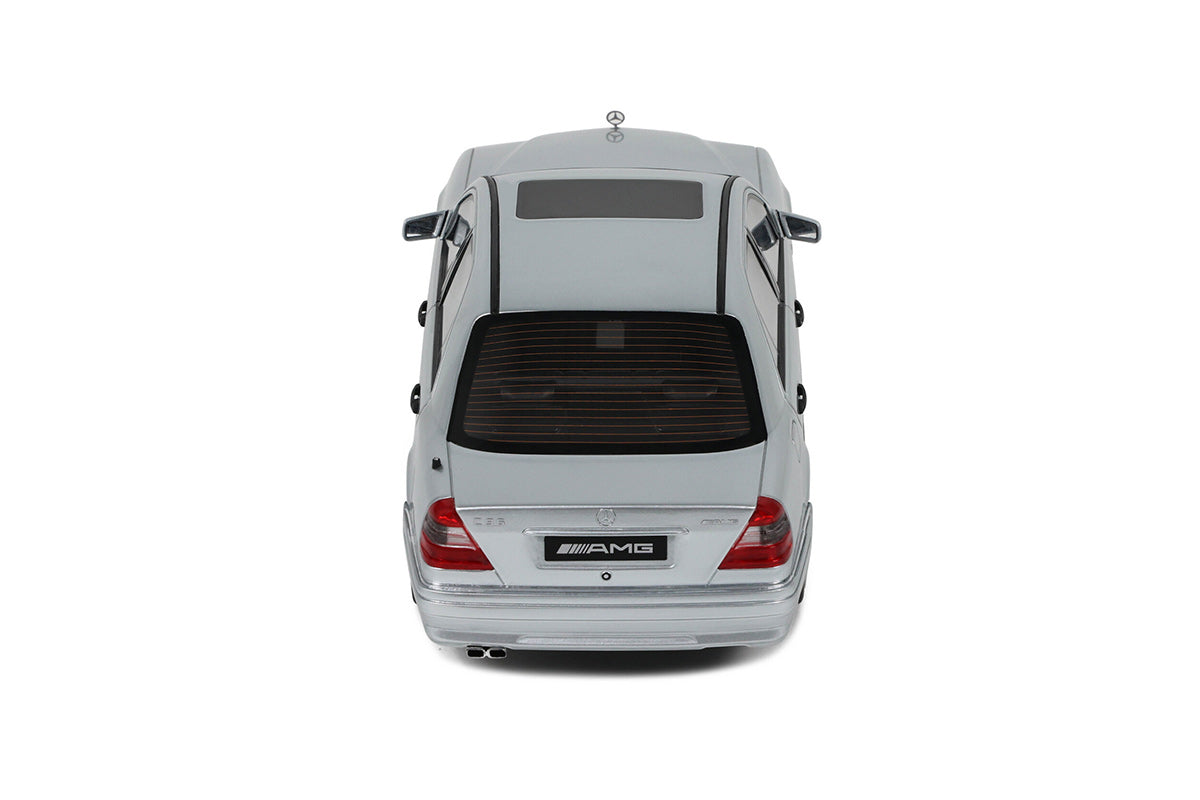 Mercedes C36 AMG W202 1990 1:18