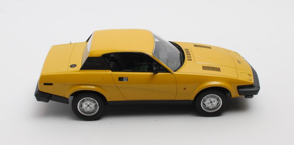 Triumph TR7 Coupe (1979-1982) 1:18