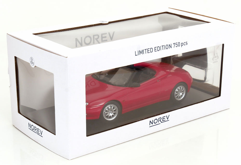 Alfa Romeo Spider 1:18