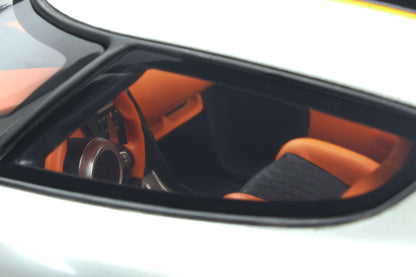 Koenigsegg Regera 1:18