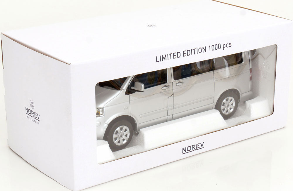 VW T5 Mulitvan 2003 1:18