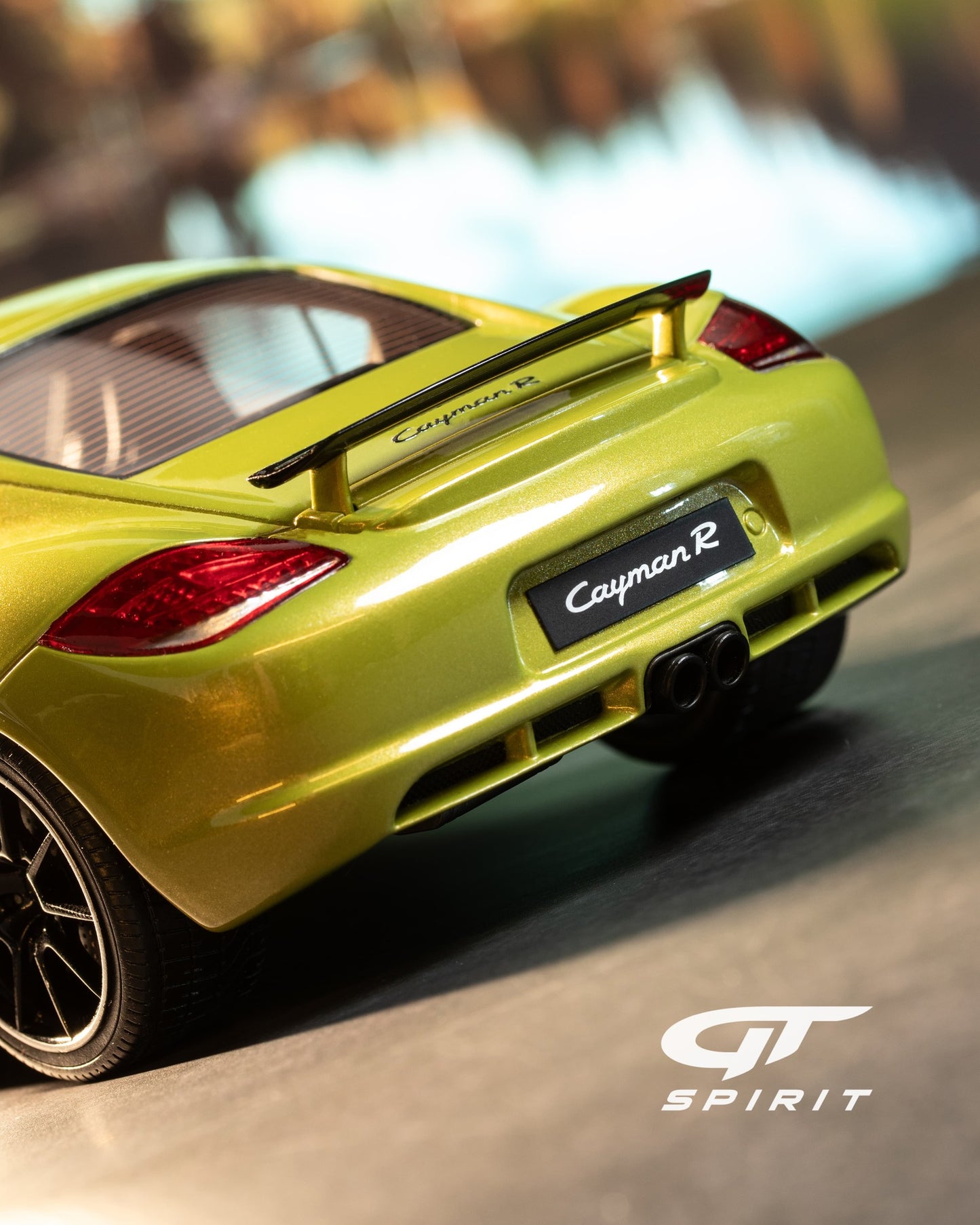 Porsche Cayman R 2012 1:18