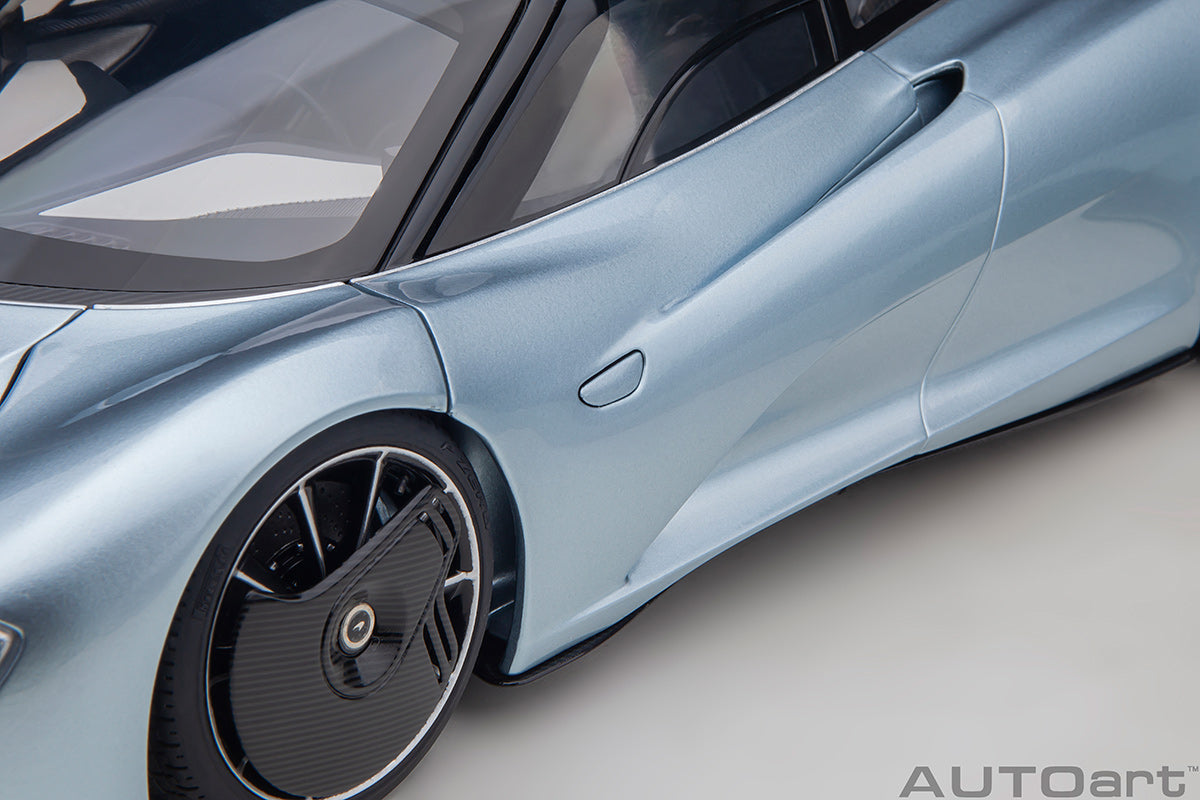 McLaren Speedtail 1:18