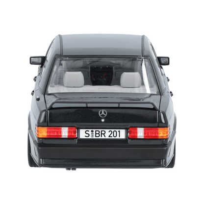 Mercedes-Benz E-Class 190E W201 1984 1:18