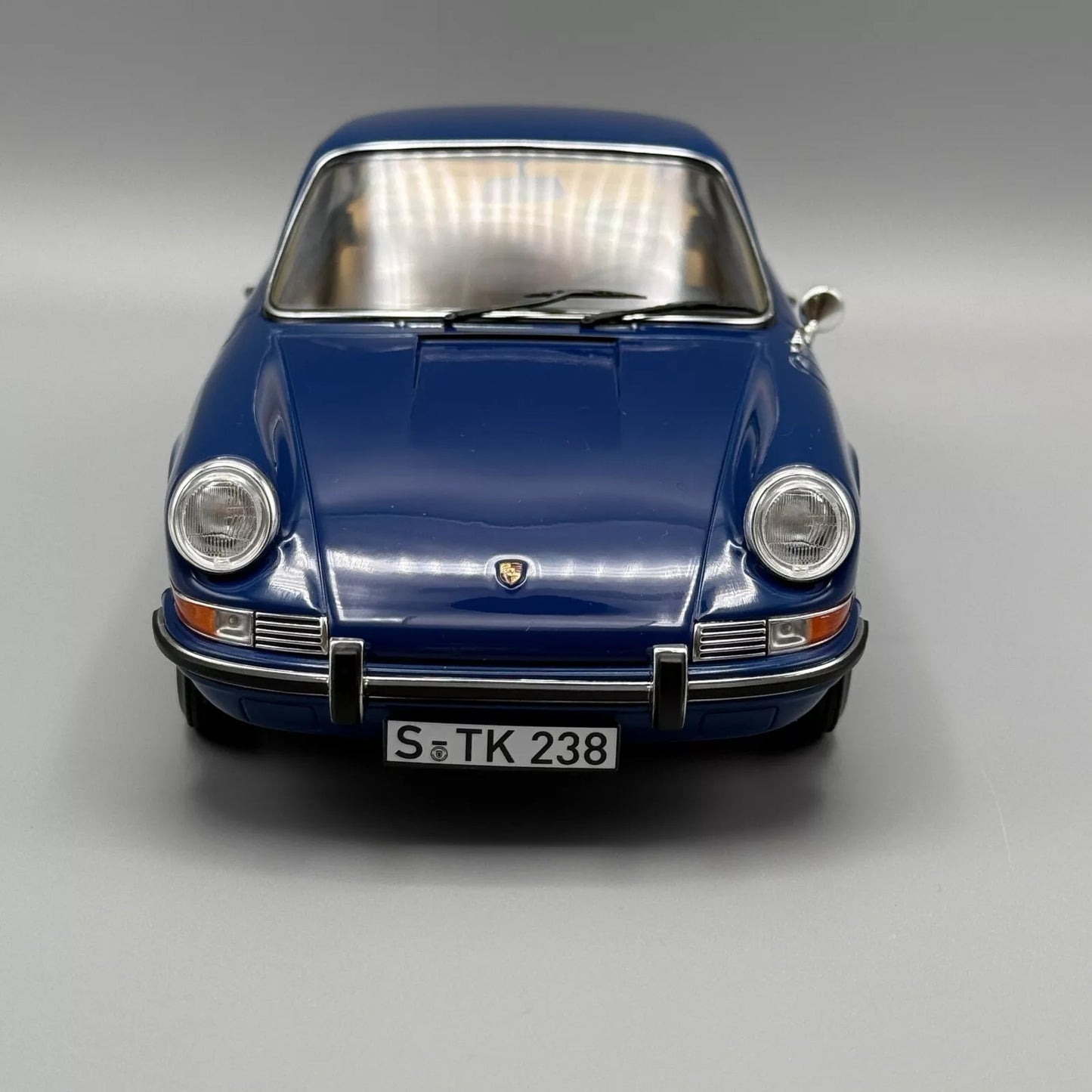 Porsche 911 (1969) 1:18