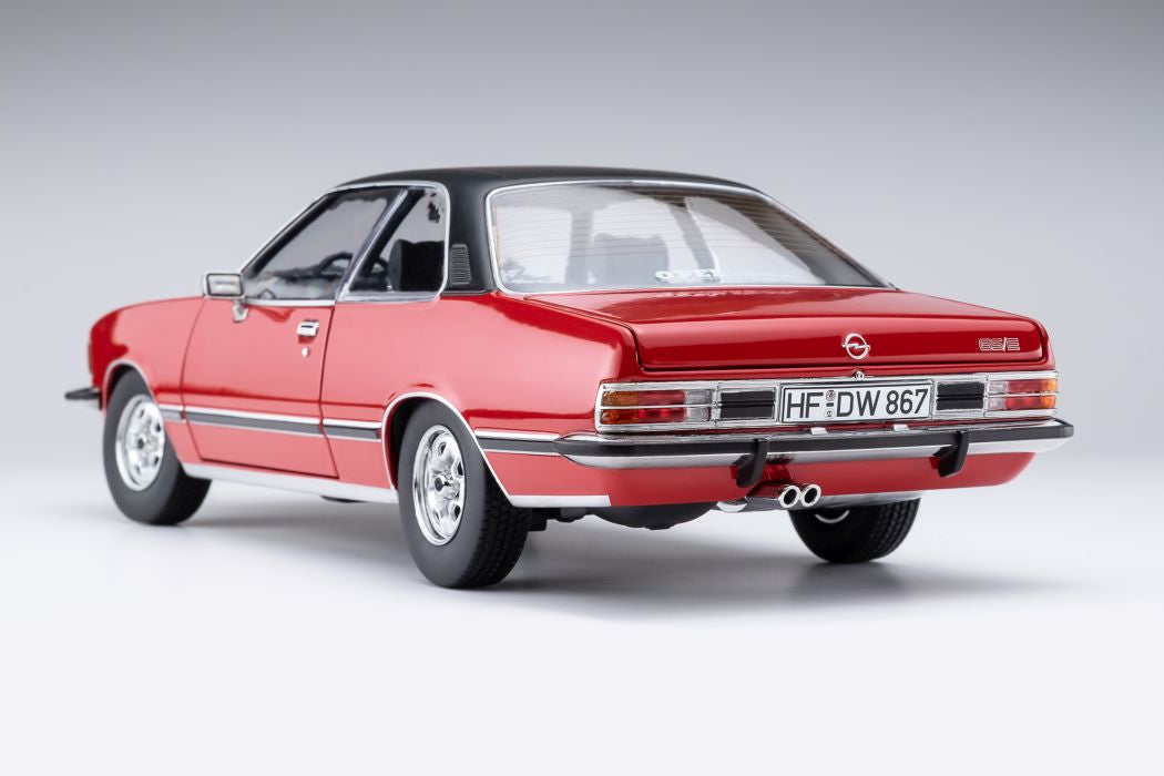 Opel Commodore B Coupé 1:18