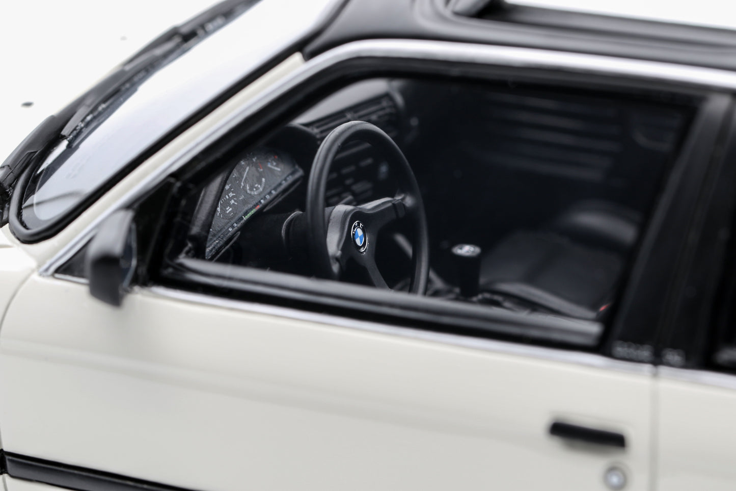 BMW E30 325I TC2 1:18