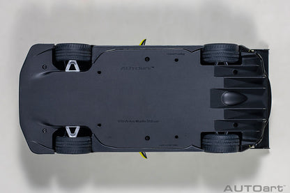 Aston Martin Vulcan 1:18