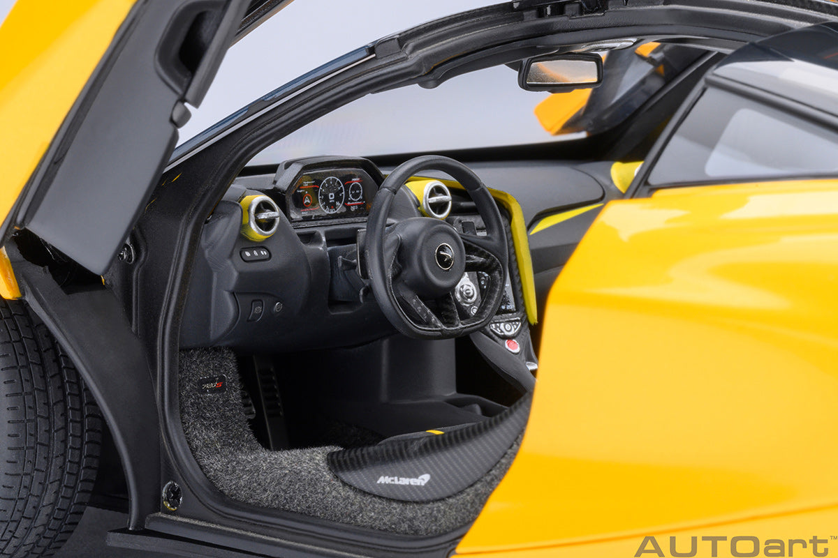 McLaren 720S 1:18
