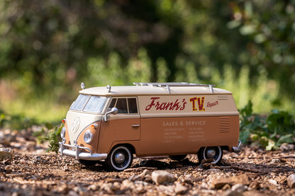 Volkswagen VW Bus Transformers T7 Wheeljack 1:24