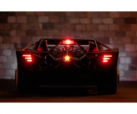 Batman Batmobile 2022 1:18