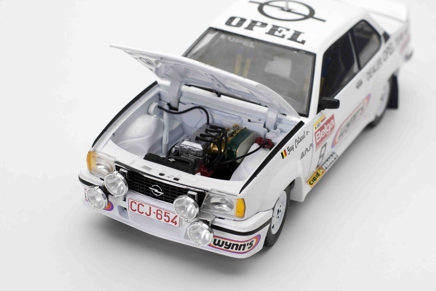 Opel Ascona 400 #8 G.Colsoul/A.Lopes 1981 1:18