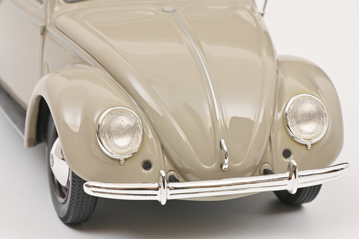 VW Volkswagen Brezelkäfer Limousine 1:18