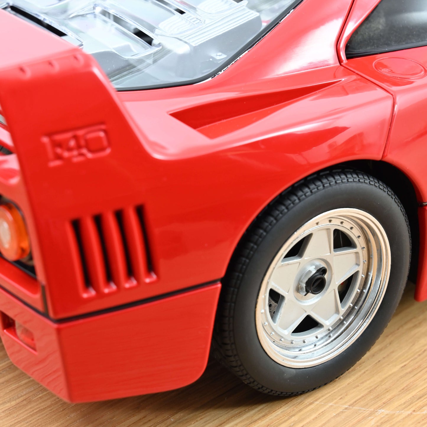 Ferrari F40 1987 1:12