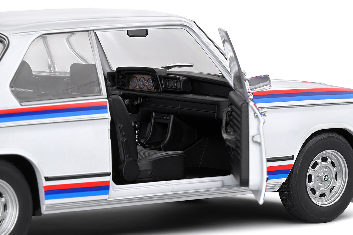 BMW 2002 TII Turbo 1971 1:18