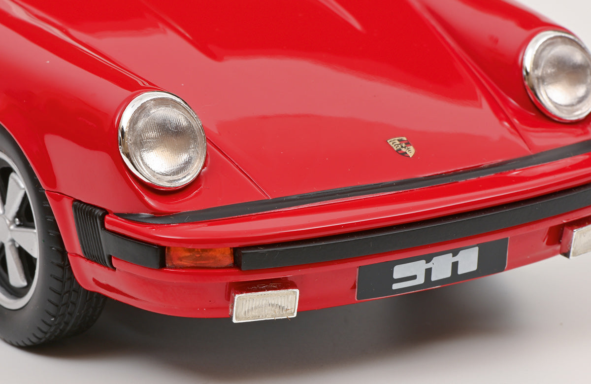 Porsche 911 Targa (1977) 1:18