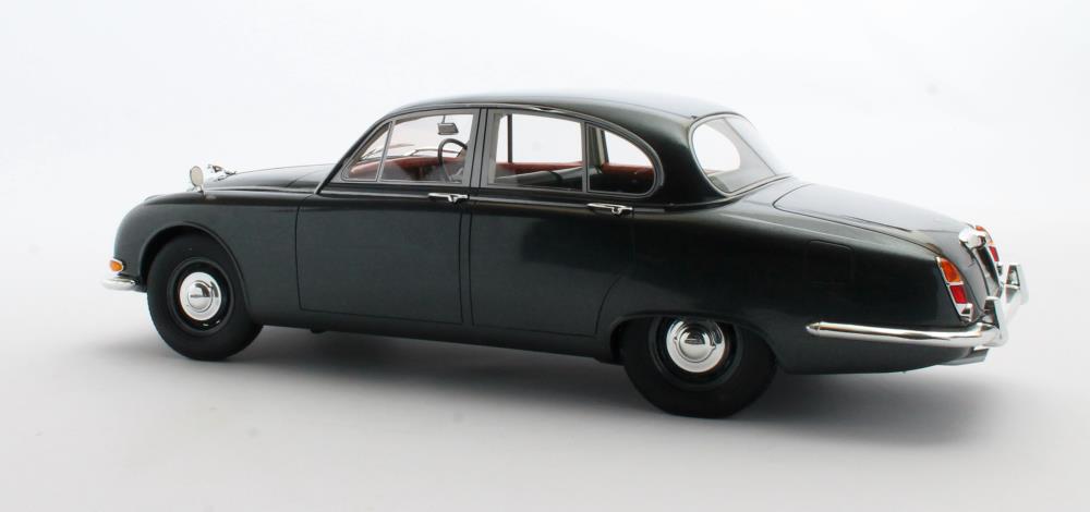 Jaguar S-Type 1:18