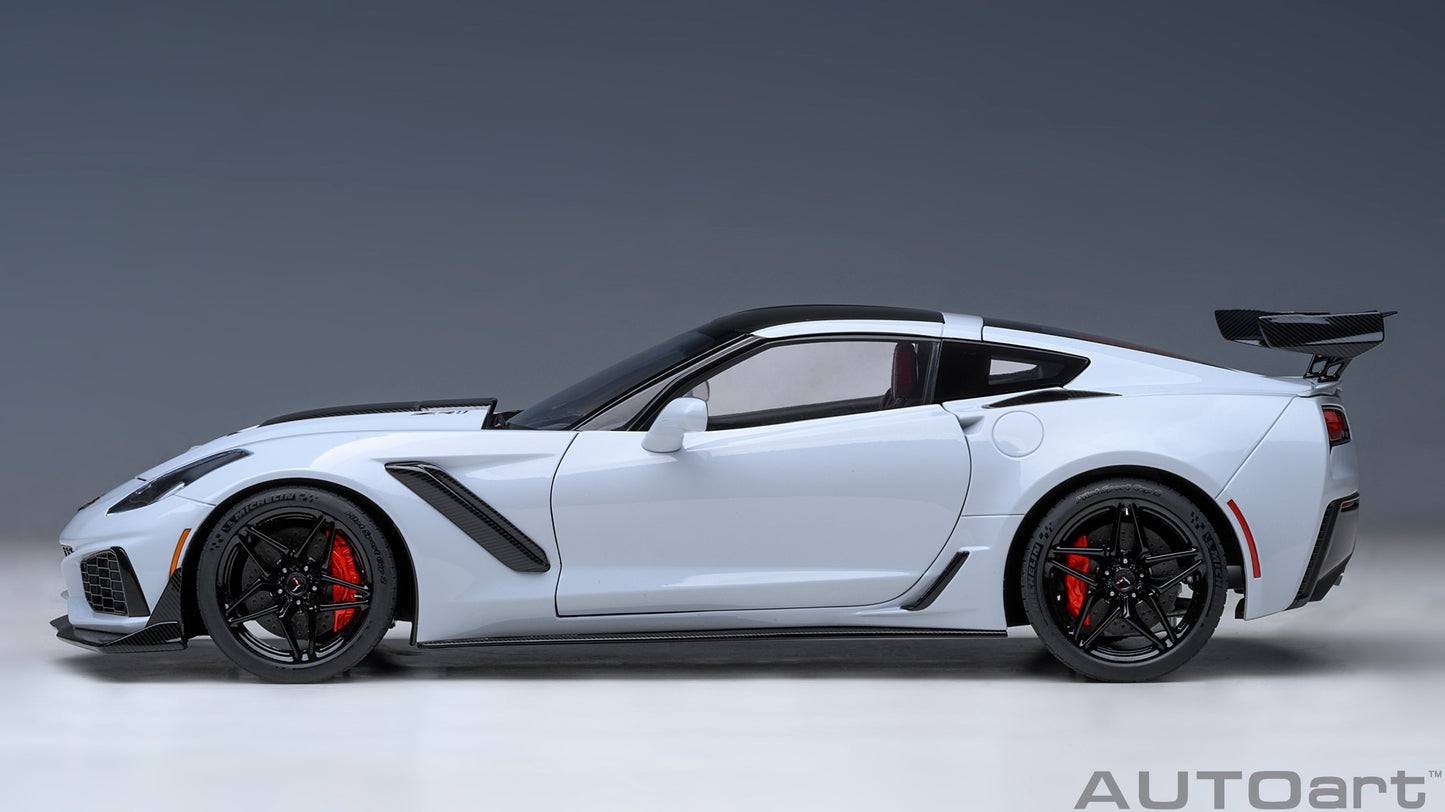 Chevrolet Corvette ZR1 2019 1:18