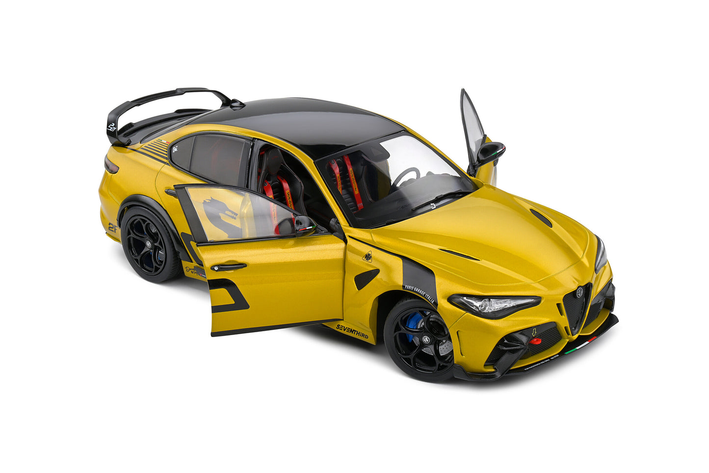 Alfa Romeo Giulia 1:18