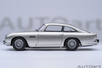 Aston Martin DB5 1964 1:18