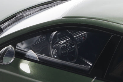 Audi RS 5 Competition 1:18