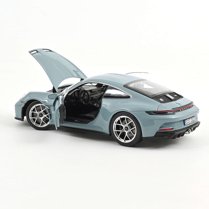 Porsche 911 S/T 2023 1:18