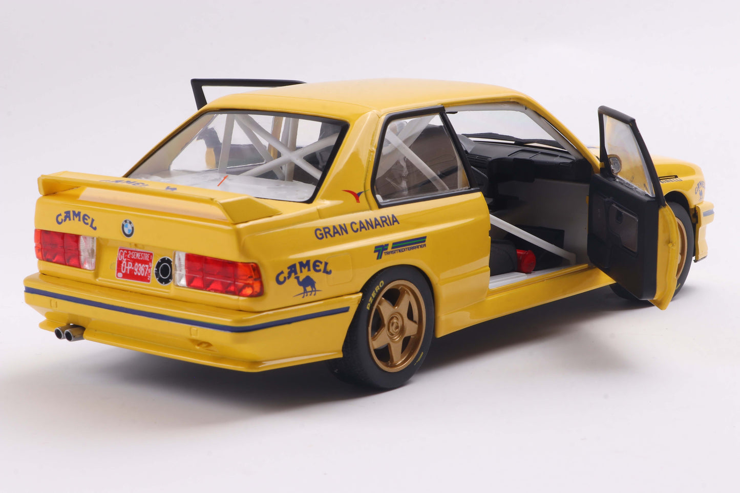 BMW E30 M3 GR.A #1 1:18