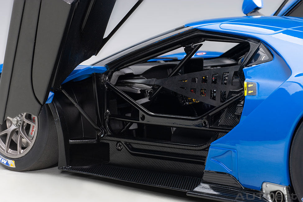 Ford GT LM Plain Body Version 2018 1:18
