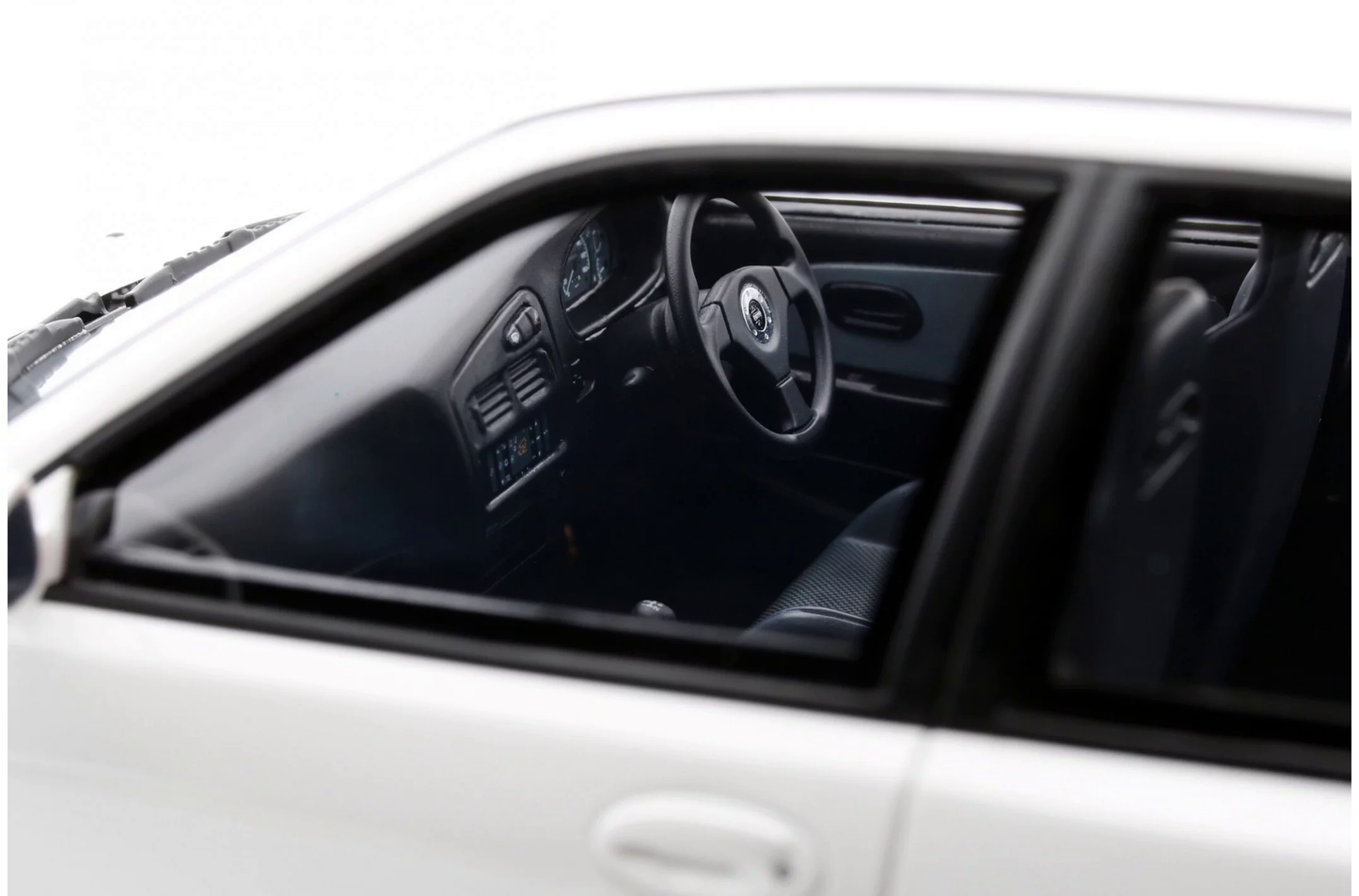 Mitsubishi Lancer EVO III 1:18