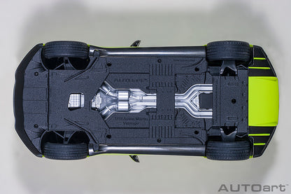 Aston Martin Vantage 1:18