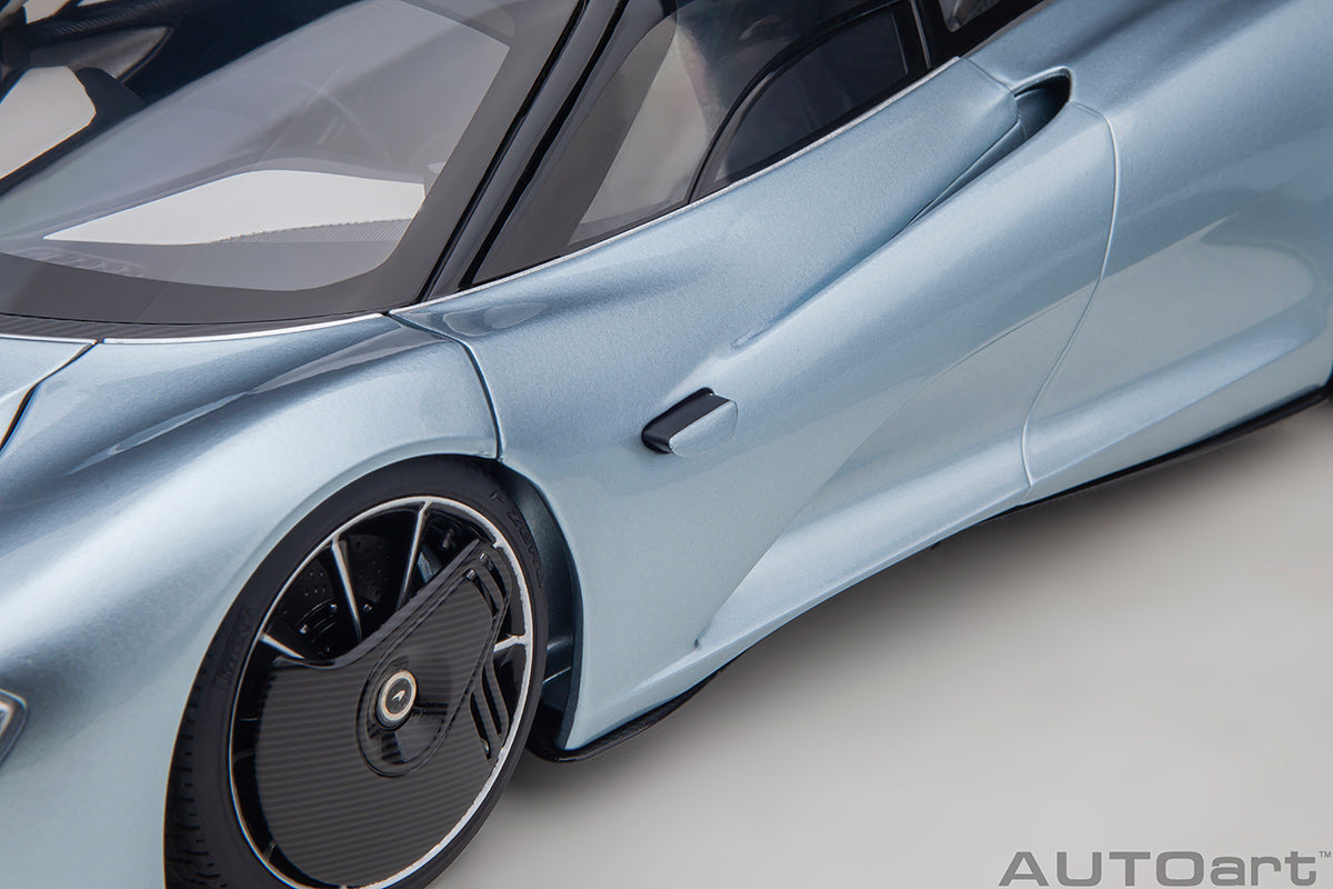 McLaren Speedtail 1:18